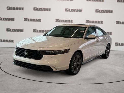 New 2026 Honda Accord EX-L image 1