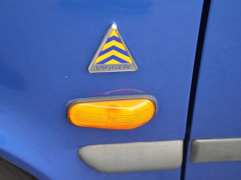 Used 1999 Saab 9-3 Viggen image 2