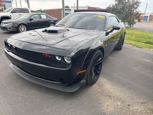Used 2022 Dodge Challenger R/T Scat Pack RWD image 3