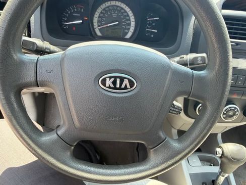 Used 2007 Kia Spectra EX FWD image 12