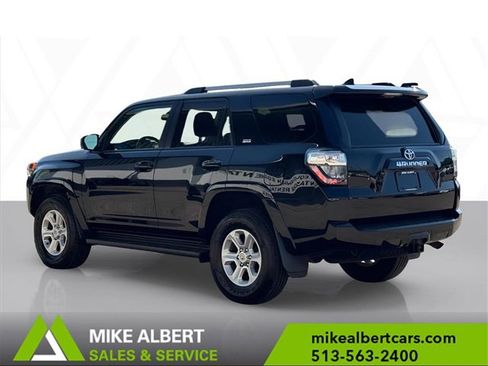 Used 2019 Toyota 4Runner SR5 image 6