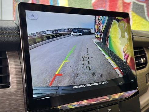 Used 2024 Ford Expedition Max Limited image 64