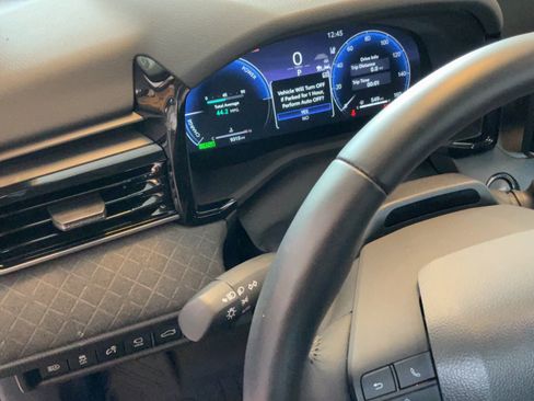 Certified 2025 Toyota Camry XLE w/ Premium Plus Package FWD image 18
