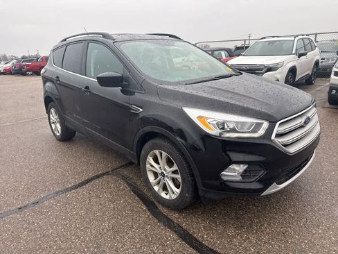 Used 2018 Ford Escape SEL image 4