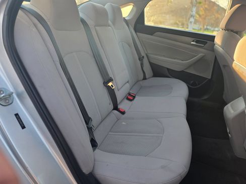 Used 2018 Hyundai Sonata SEL FWD image 11