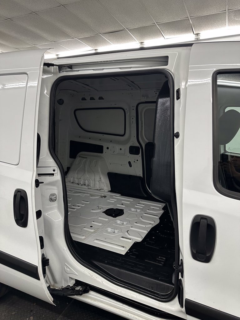 Used 2022 RAM ProMaster City Tradesman FWD image 31