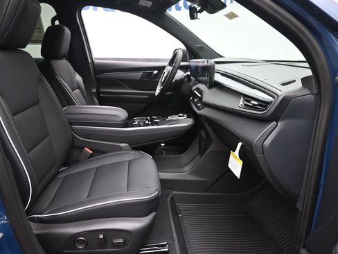 New 2026 Buick Enclave Preferred w/ Power Package AWD/4WD image 9
