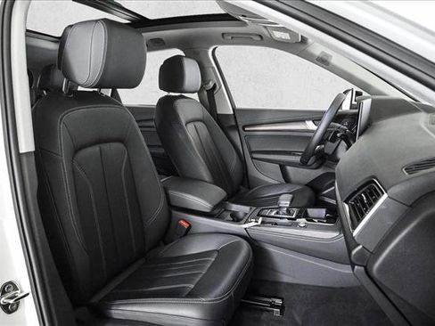 Used 2023 Audi Q5 2.0T Premium Plus w/ Premium Plus Package image 22