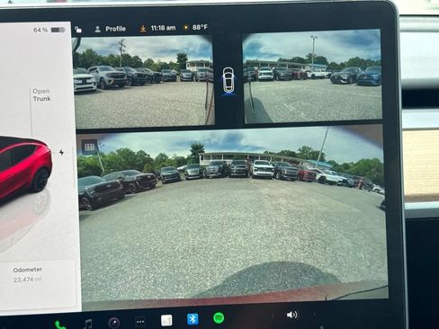Used 2024 Tesla Model Y Long Range AWD/4WD image 12