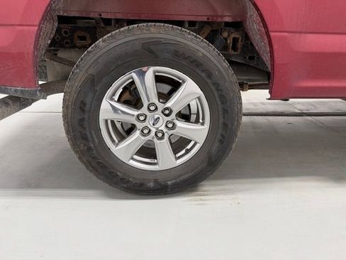 Used 2019 Ford F150 XLT w/ Equipment Group 302A Luxury AWD/4WD image 9