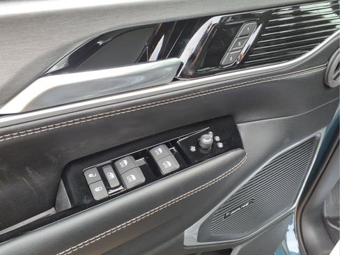 New 2026 Jeep Grand Wagoneer 4WD image 19