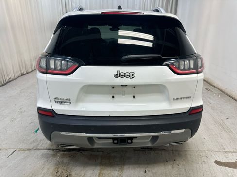 Used 2019 Jeep Cherokee Limited w/ Luxury Group AWD/4WD image 8