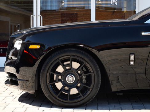Certified 2018 Rolls-Royce Wraith RWD image 12