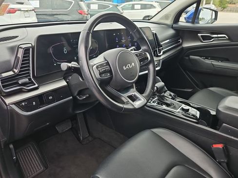 Used 2023 Kia Sportage EX FWD image 13