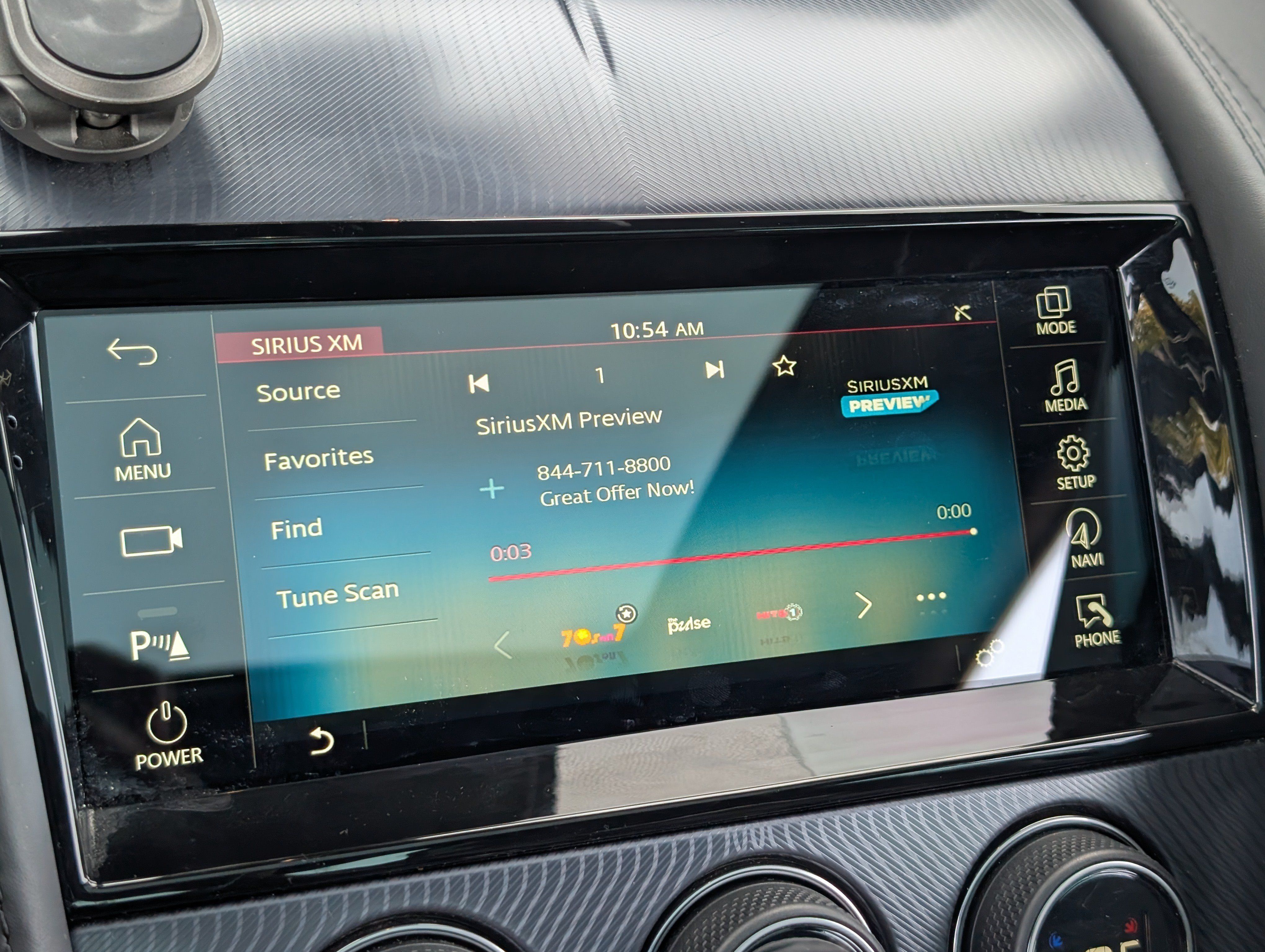 Used 2018 Jaguar F-TYPE R-Dynamic RWD image 28