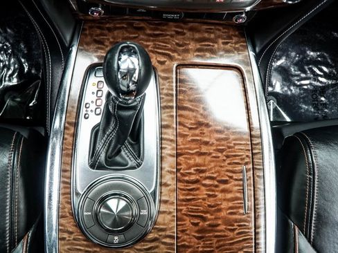 Used 2020 Nissan Armada Platinum w/ Captain's Chairs Package image 21