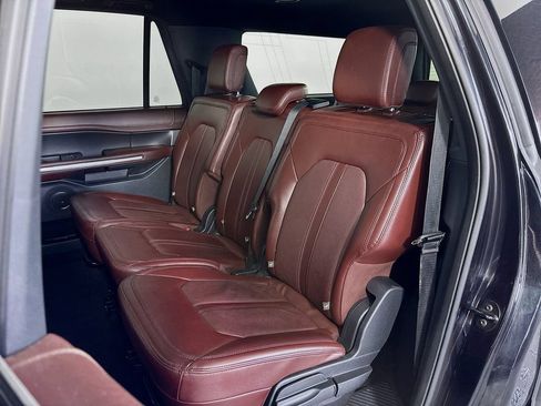 Used 2022 Ford Expedition Max Limited AWD/4WD image 24