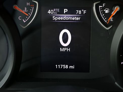 Used 2024 Jeep Gladiator Sport AWD/4WD image 25