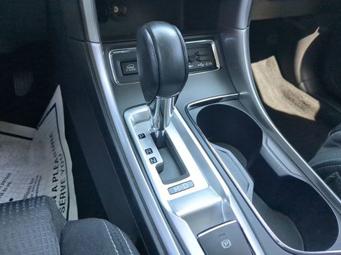 Used 2019 Subaru Ascent Premium w/ Popular Package #2 image 25