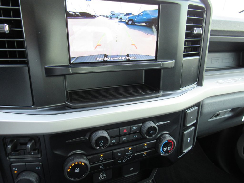 New 2026 Ford F250 XL w/ STX Appearance Package AWD/4WD image 8