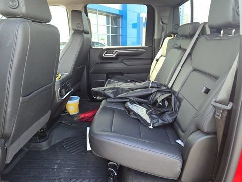 Used 2024 Chevrolet Silverado 3500 LTZ AWD/4WD image 10
