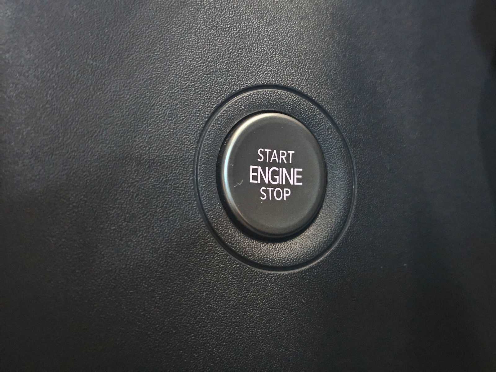 Used 2023 Volkswagen ID.4 Pro AWD/4WD image 33