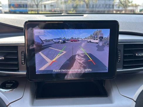 Used 2023 Ford Explorer XLT w/ Equipment Group 202A image 25