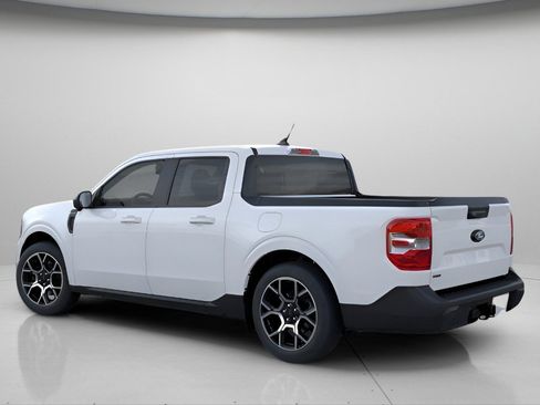 New 2026 Ford Maverick Lariat image 4