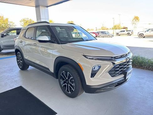 New 2026 Chevrolet TrailBlazer ACTIV w/ Driver Confidence Package FWD image 6