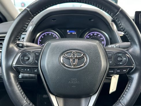Certified 2021 Toyota Camry SE image 21