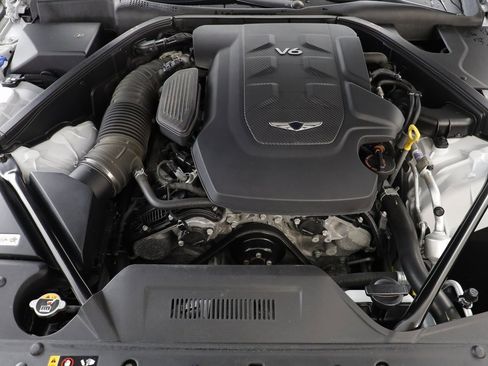 Used 2019 Genesis G80 3.8 image 24