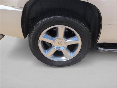 Used 2013 Chevrolet Tahoe LTZ AWD/4WD image 22