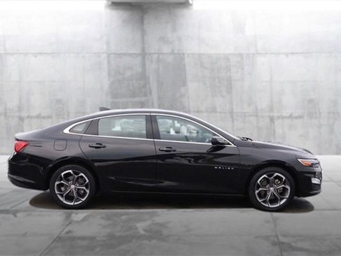 Used 2024 Chevrolet Malibu LT image 5