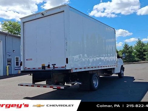 New 2025 Chevrolet Express 3500 w/ Power Convenience Package image 9