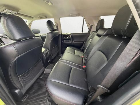 Used 2023 Toyota 4Runner TRD Off-Road Premium AWD/4WD image 18