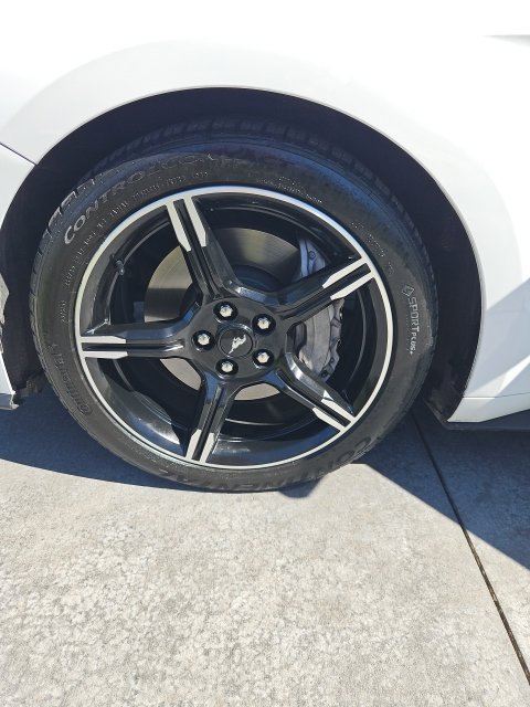 Used 2020 Ford Mustang GT Premium w/ Equipment Group 401A RWD image 24