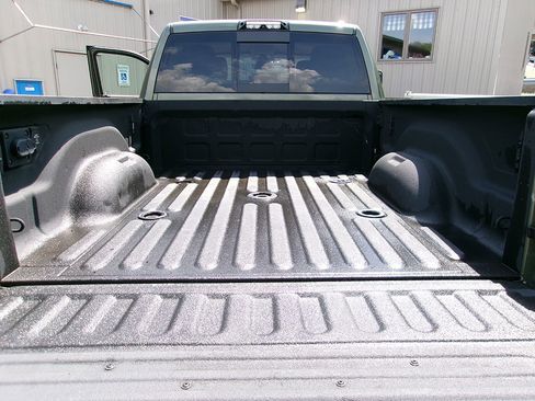 Used 2021 RAM 2500 Big Horn w/ Level B Equipment Group AWD/4WD image 15