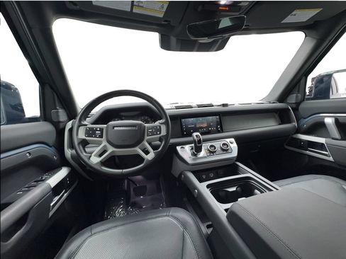 Used 2024 Land Rover Defender 110 X-Dynamic SE AWD/4WD image 34