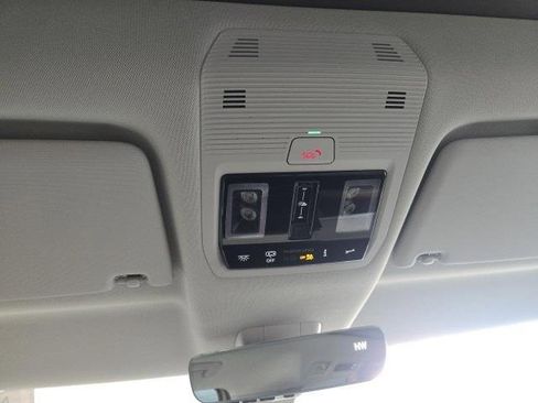 New 2025 Volkswagen ID. Buzz 1st Edition image 23