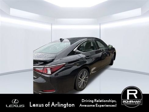 Used 2023 Lexus ES 350 w/ Premium Package FWD image 5