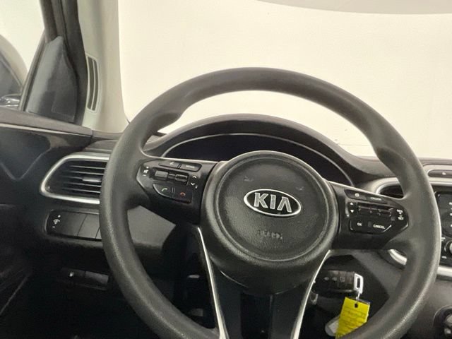 Used 2017 Kia Sorento AWD image 19