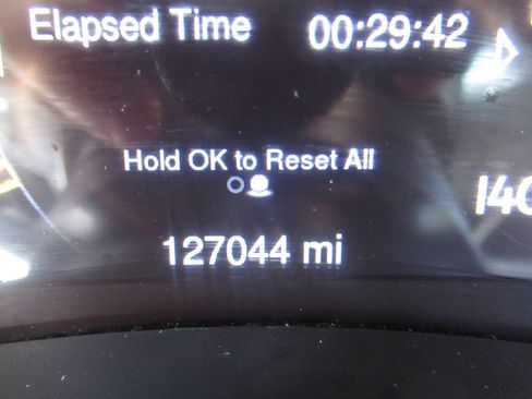 Used 2015 Jeep Grand Cherokee Altitude AWD/4WD image 22