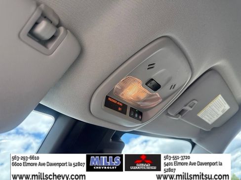 Used 2024 Chevrolet Trax LT w/ LT Convenience Package FWD image 20