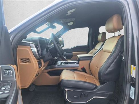 Used 2023 Ford F250 Lariat w/ Sport Appearance Package AWD/4WD image 10