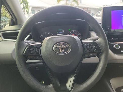 Used 2025 Toyota Corolla LE w/ LE Premium Package FWD image 13