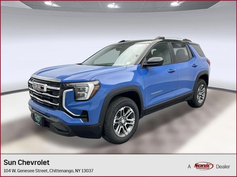 Certified 2025 GMC Terrain Elevation w/ Elevation Premium Package AWD/4WD image 1