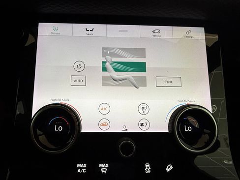 Used 2019 Land Rover Range Rover Velar S image 30