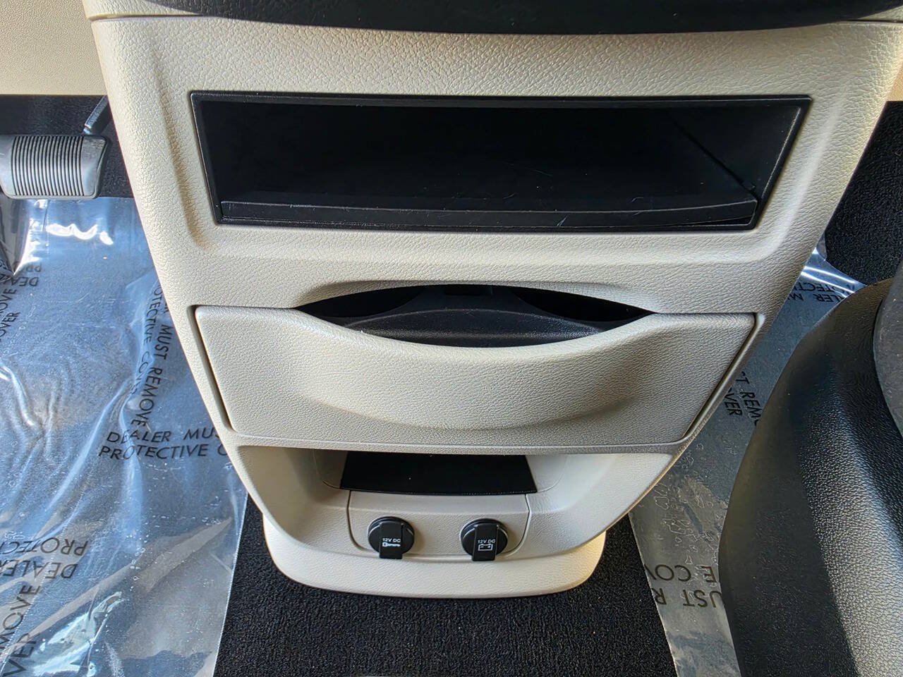 Used 2012 Dodge Grand Caravan SE FWD image 39