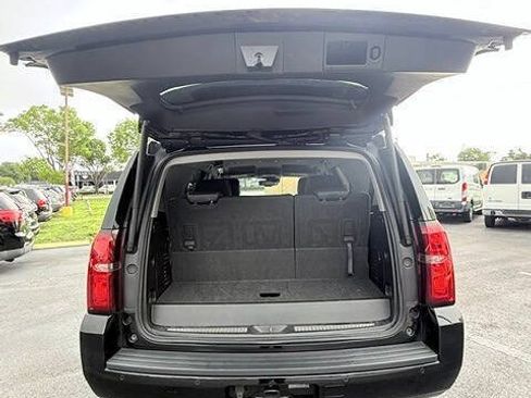 Used 2018 Chevrolet Tahoe LT RWD image 15