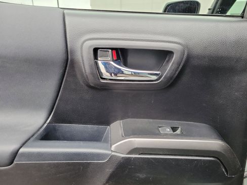 Used 2021 Toyota Tacoma TRD Pro image 12